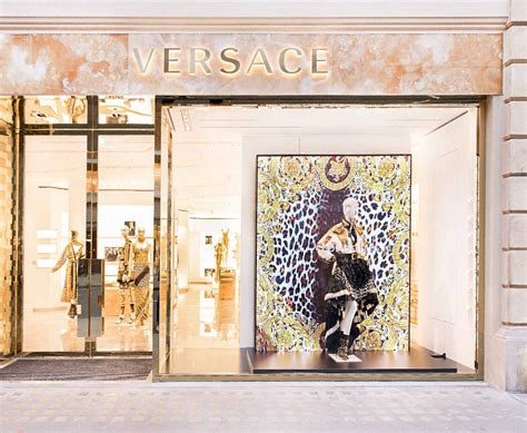 versace shop perth